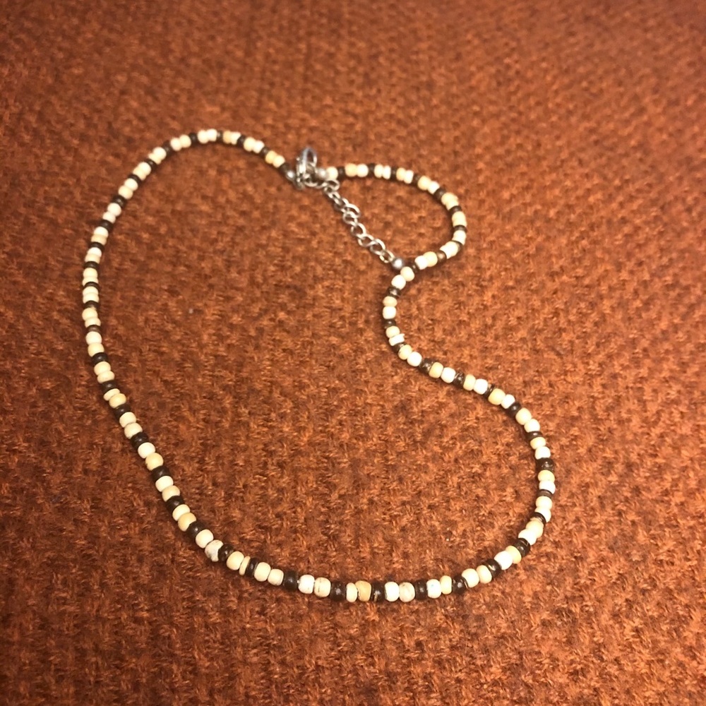 ✨🤎🤍Vintage wooden beaded necklace 🤍🤎✨